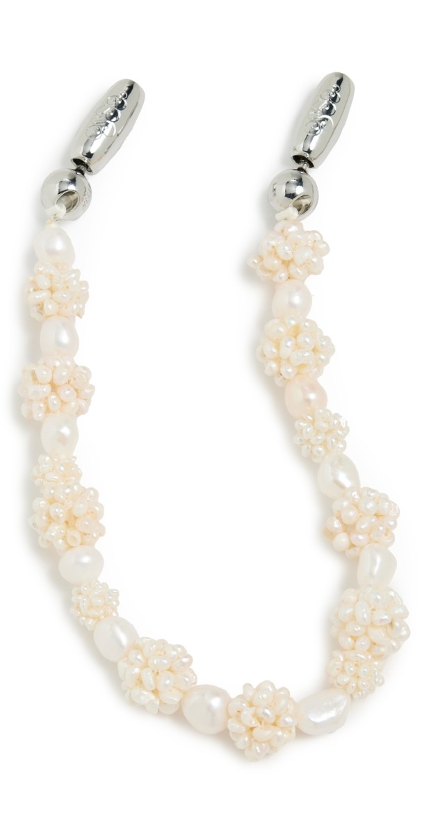 Ossa Cluster Pearl Wristlet Ivory