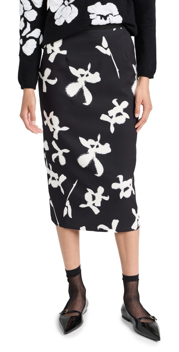 Snow Xue Gao Asymmetric A-Line Skirt Black