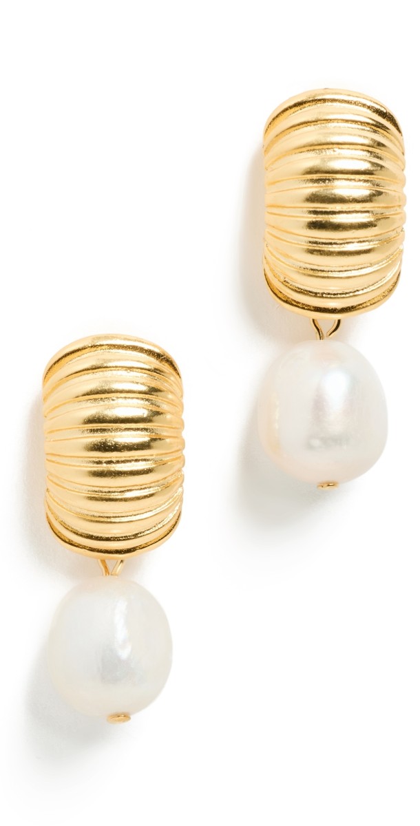 SHASHI Cameron Pearl Drop Earrings Gold/Pearl