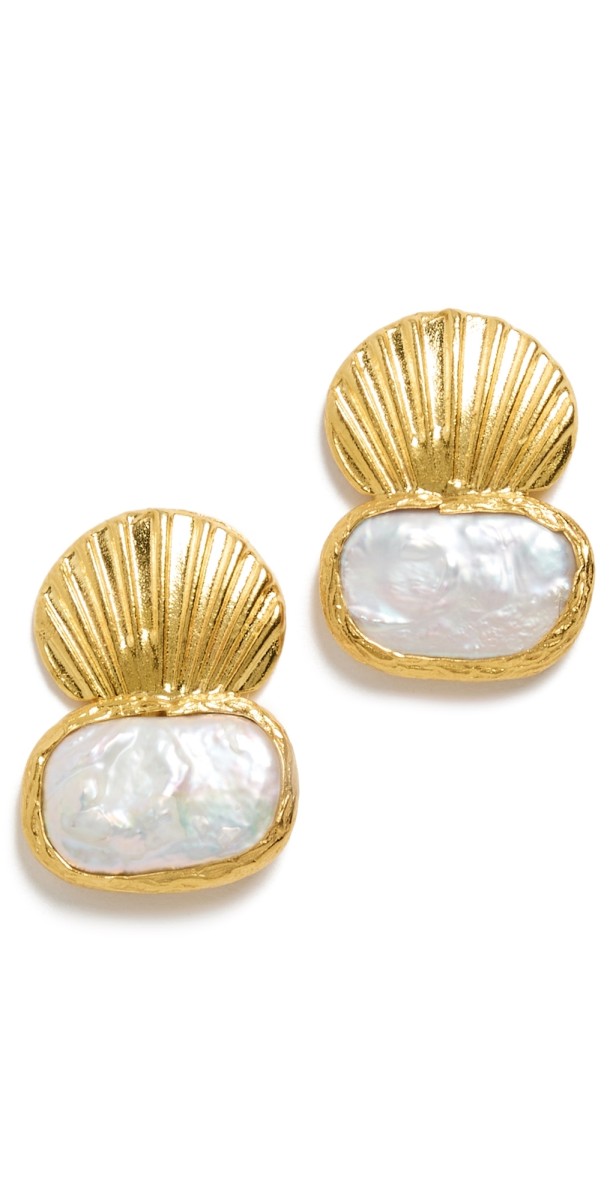 Maison Irem Seabelle Earrings Pearls