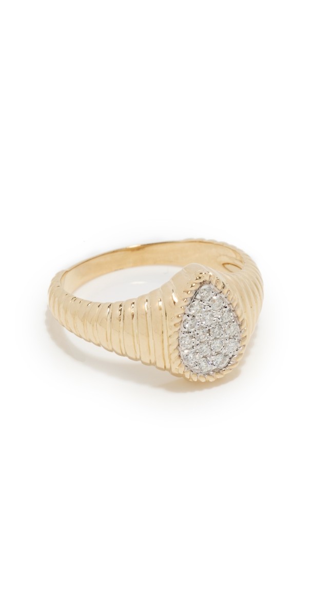 Yvonne Leon Baby Chevaliere Poire Berlingot Diamant Ring 9K Yellow Gold