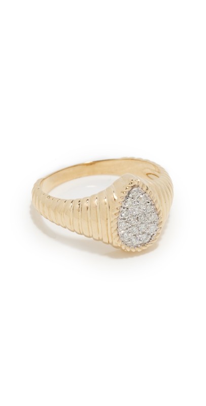 Yvonne Leon Baby Chevaliere Poire Berlingot Diamant Ring 9K Yellow Gold