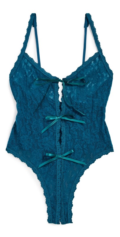Hanky Panky Signature Lace Crotchless Thong Teddy North Pole