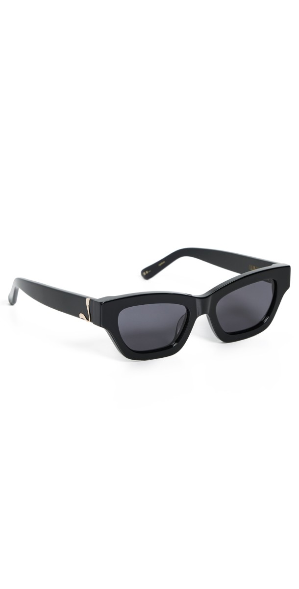 Luv Lou The Carmel Sunglasses Black
