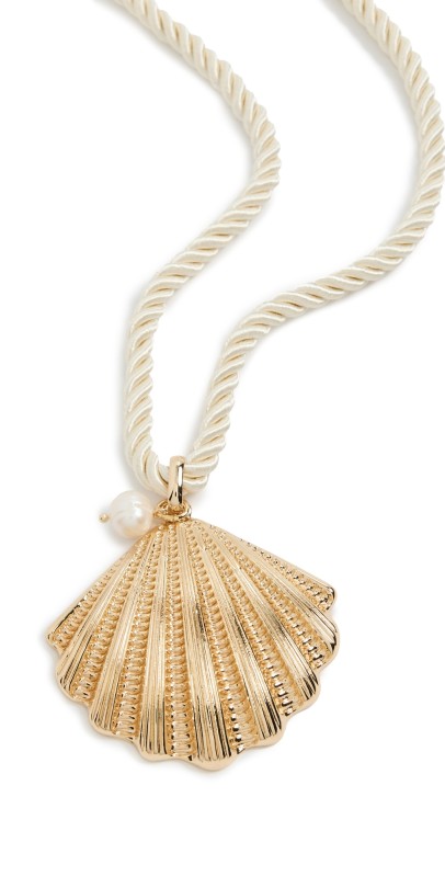 Ettika Scallop Shell Pendant Necklace Gold