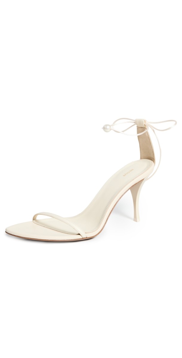 NEOUS Narumi Sandals Cream