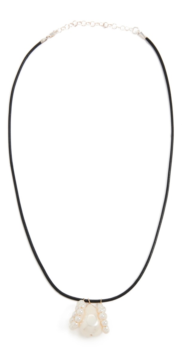 Galley Los Angeles Black X 3 Pearl Charm Necklace Black/Gold/Pearl