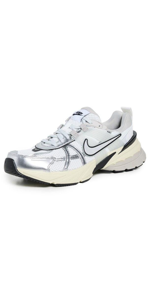 Nike Nike V2K Run Sneakers Summit White/Metallic Silver