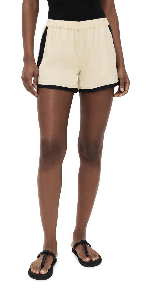 The Garment Rafaelle Shorts Banana Milk