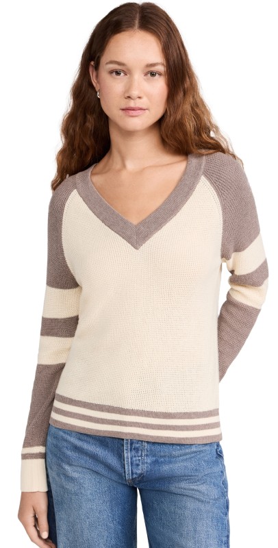 Faherty Throwback V-Neck Sweater Fenway