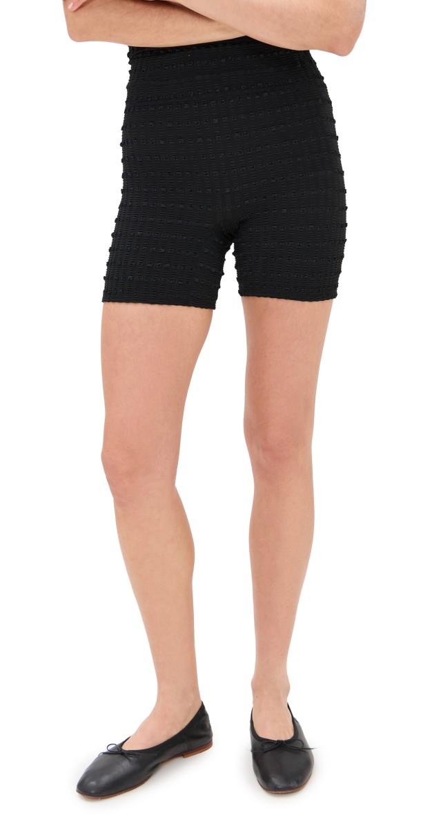 Peachy Den Cindy Shorts Black