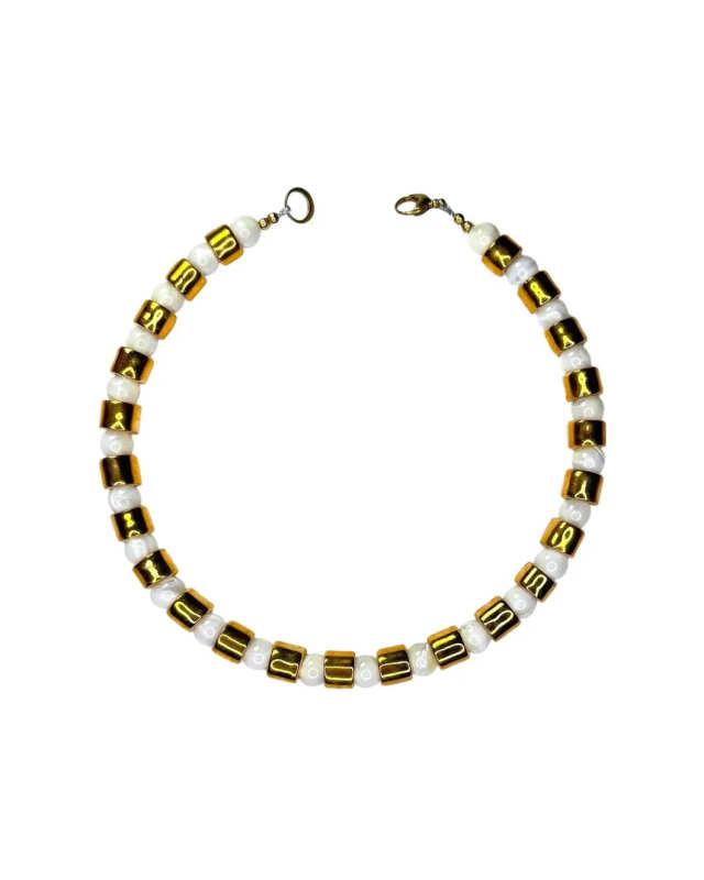 Karat and Mother of Pearl Sundry