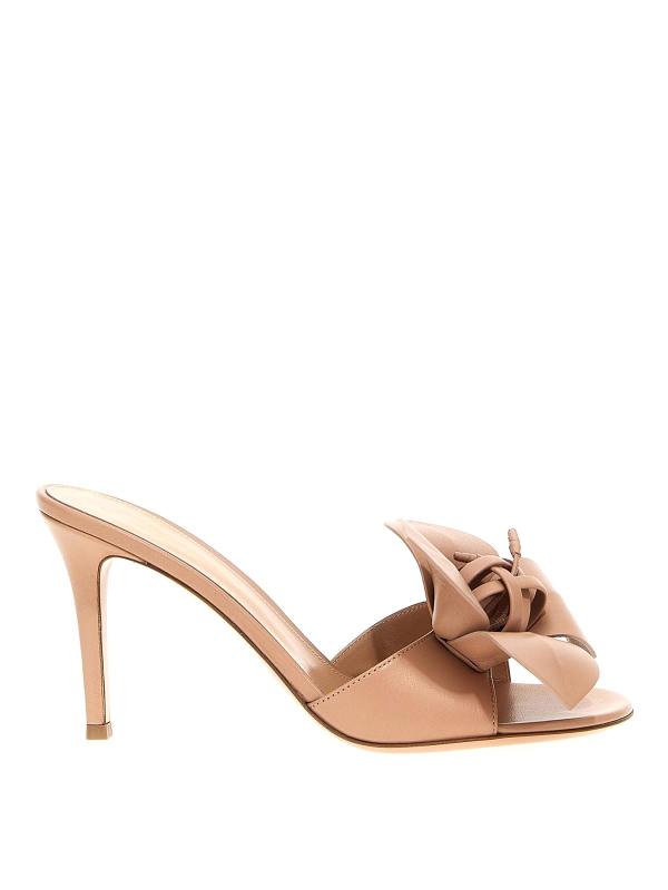 Gianvito Rossi Sandales - Couleur Chair