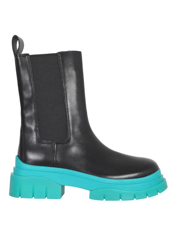 Ash Bottes - Storm