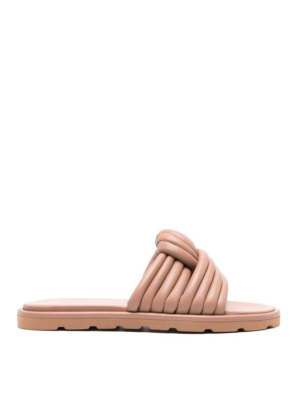 Gianvito Rossi Ballerines - Beige