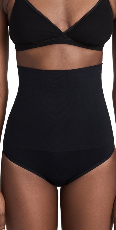 Yummie Seamless Shaping Thong Black