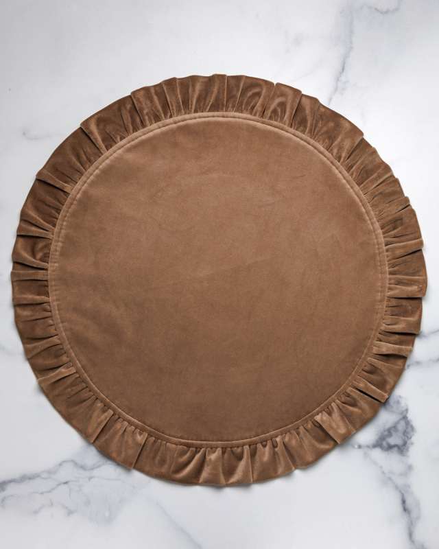 Round Ruffle Velvet Placemats, Set of 4