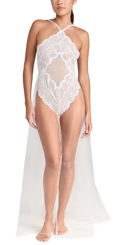 Suzy Black Ash Squiggle Lace Gown Natural White