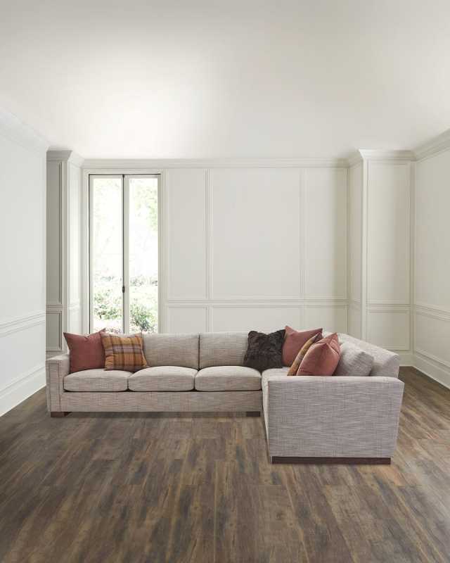 Locarno Right Return Sectional