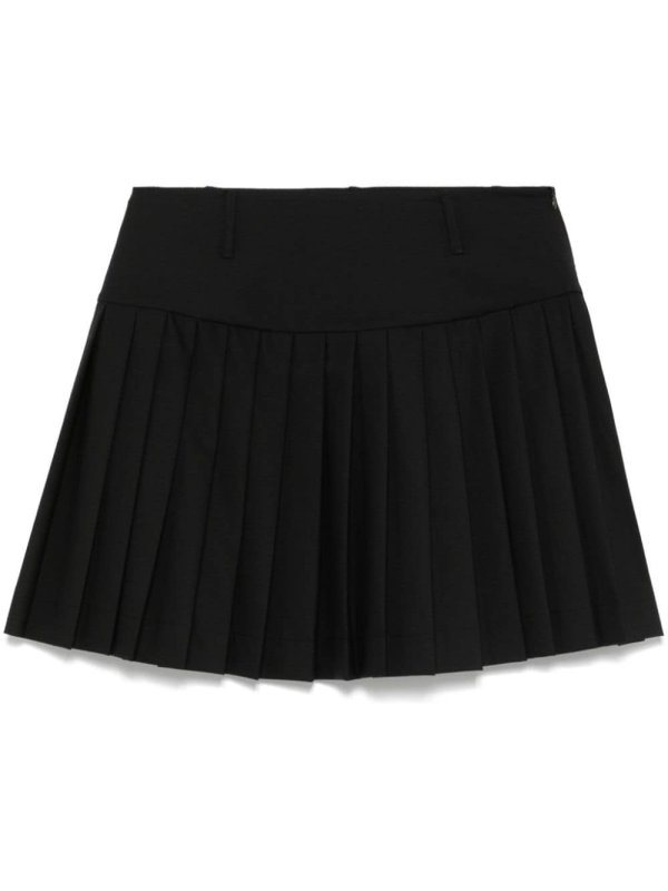 pleated mini skirt