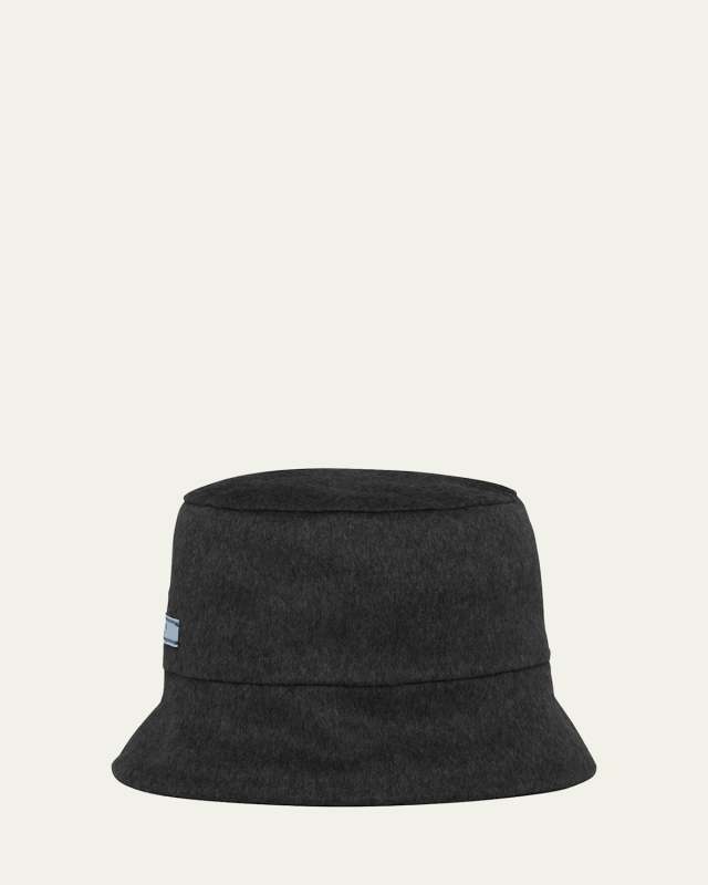 Reversible Bicolor Cashmere Bucket Hat