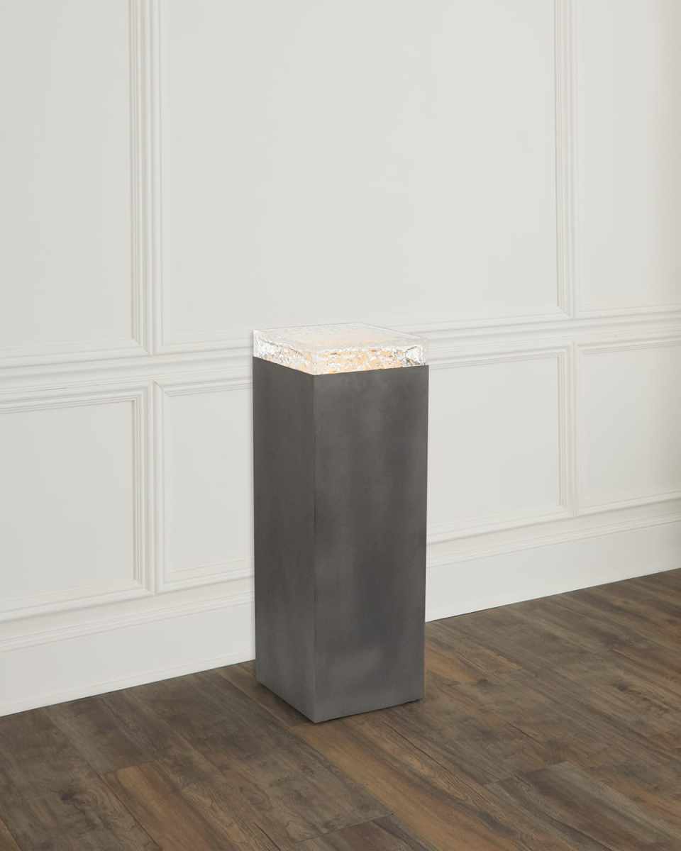 Edda Pedestal IV