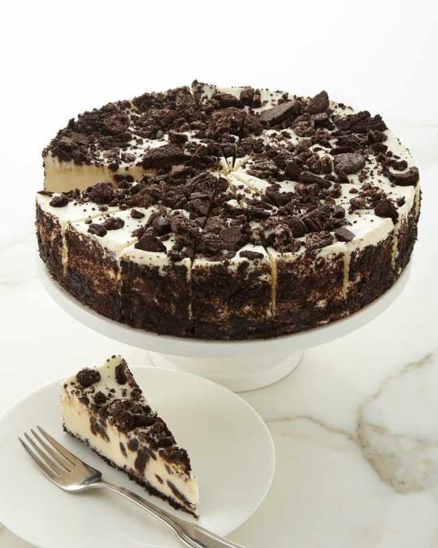 Cookies and Cream Cheesecake