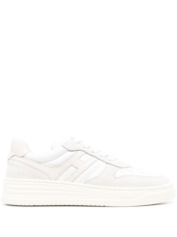 lace-up low-top sneakers