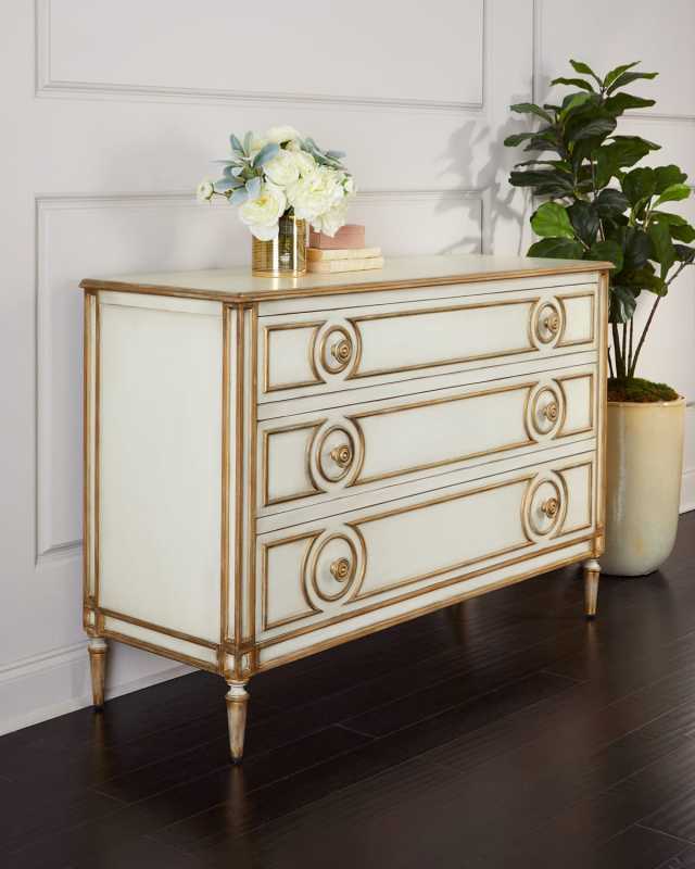 Latour Chest
