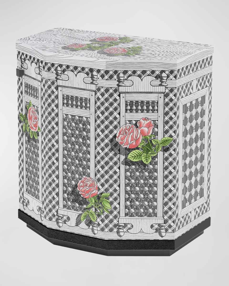 Musciarabia With Roses Nightstand
