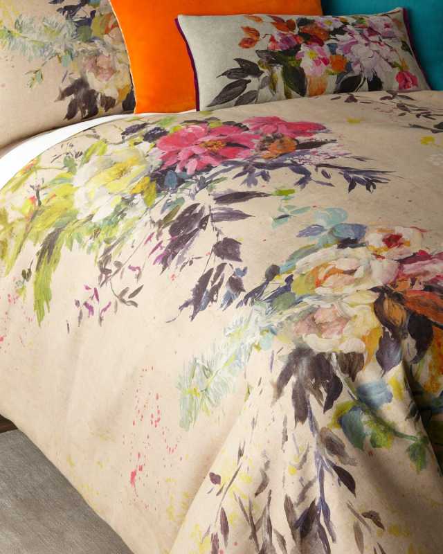 Aubriet Fuchsia Duvet,