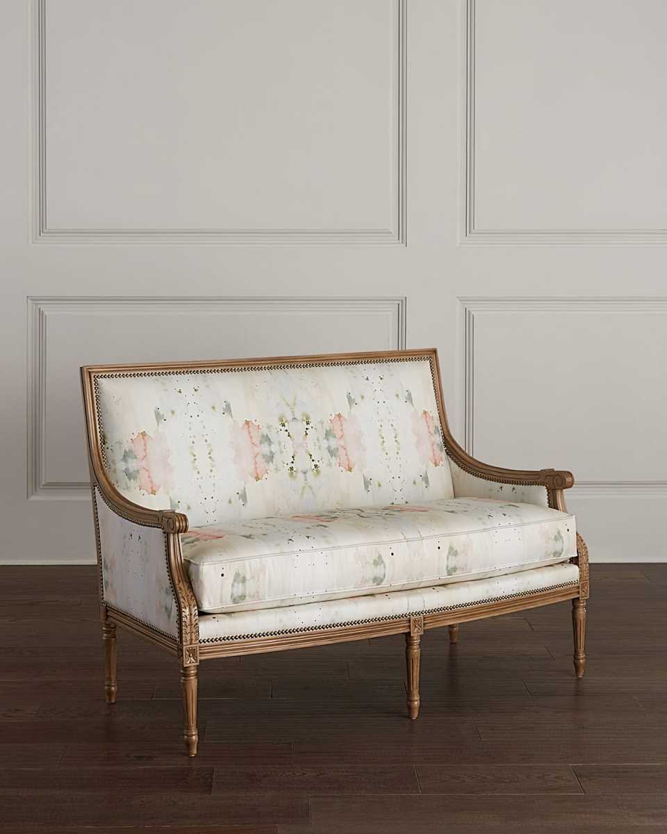 Shilo Settee