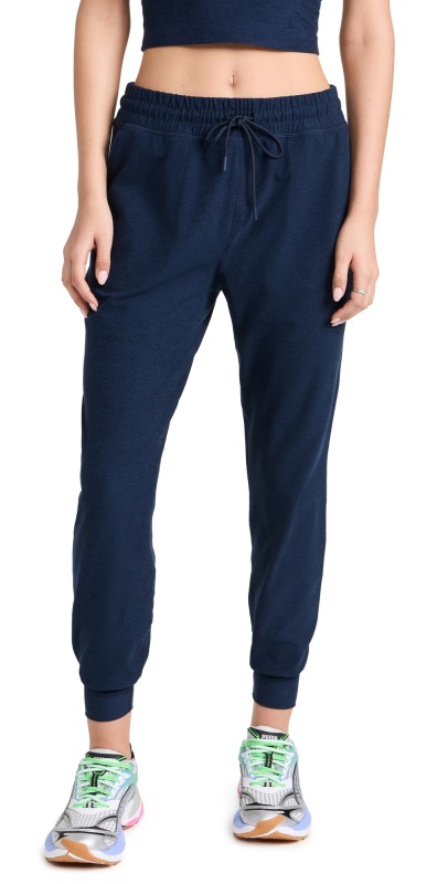 Beyond Yoga Spacedye Commuter Midi Joggers Nocturnal Navy