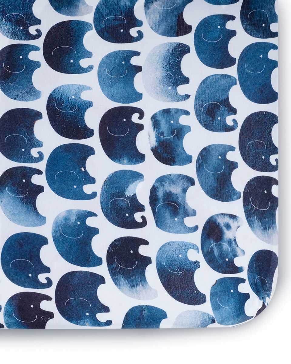Elephant Jersey Standard Crib Sheet