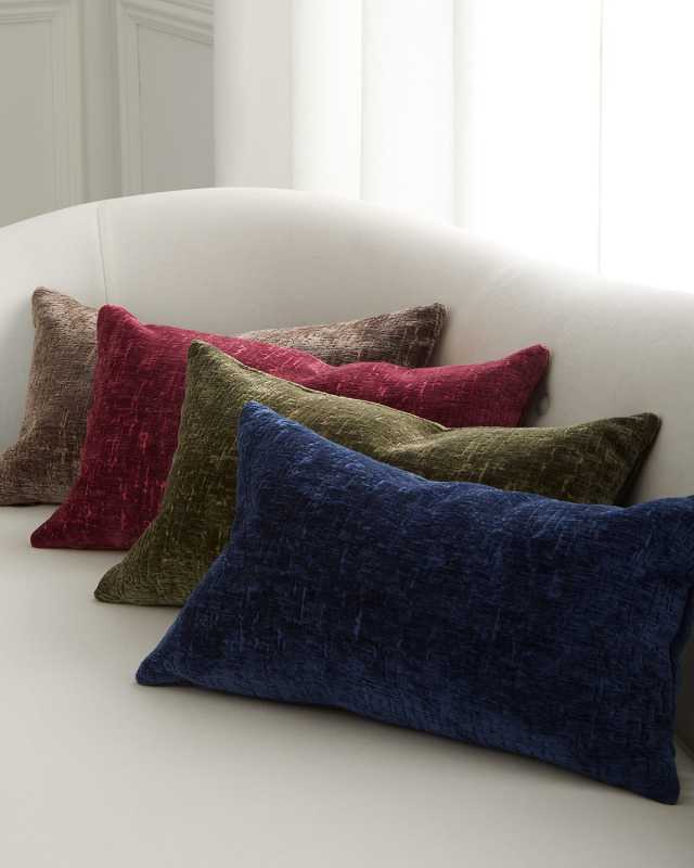 Zeke Decorative Pillow, 13" x 22"