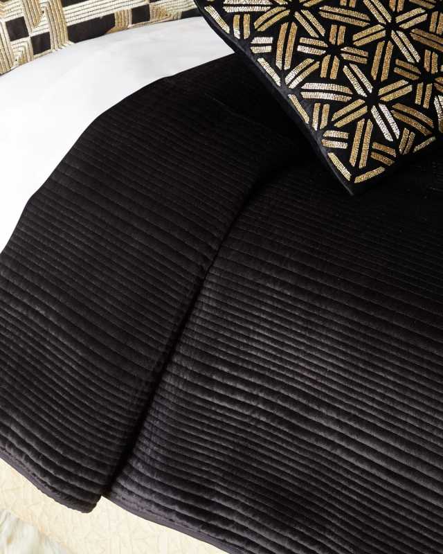 Troyes Velvet Quilt,