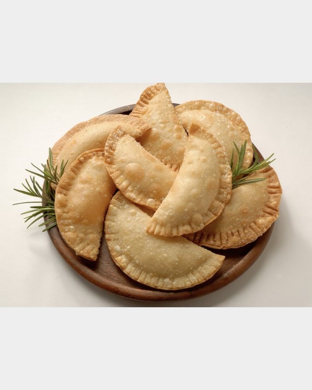 Short Rib & Manchego Empanada, 10 Pieces - Serves 5-10