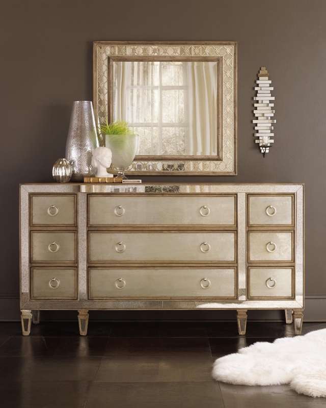 Ilyse Mirror-Trimmed Dresser