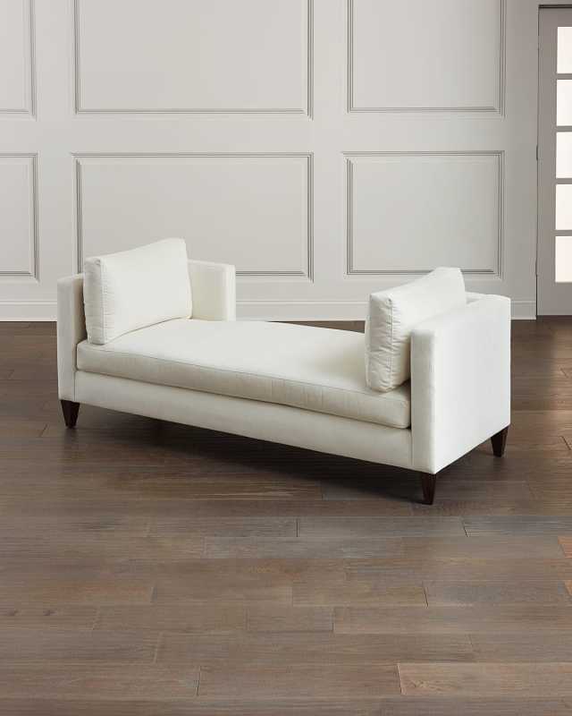 Saxon Chaise