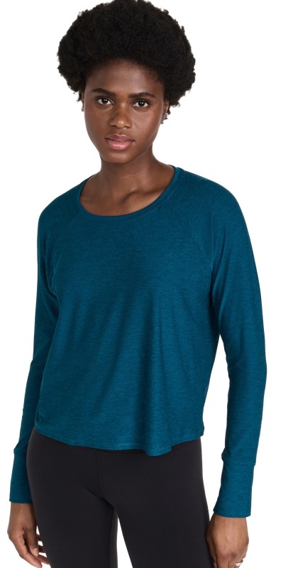 Beyond Yoga Featherweight Daydreamer Pullover Blue Gem Heather