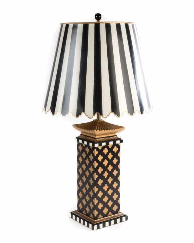 Quatrefoil Large Table Lamp