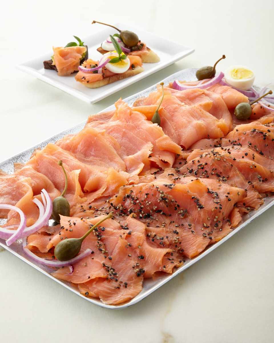 Lemon-Pepper Smoked Salmon, For 18-20 People