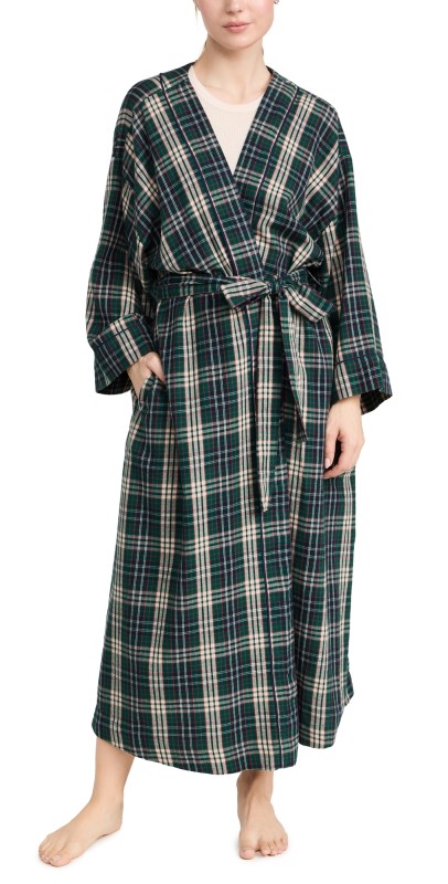 THE GREAT. The Robe PINE NEEDLE PLAID
