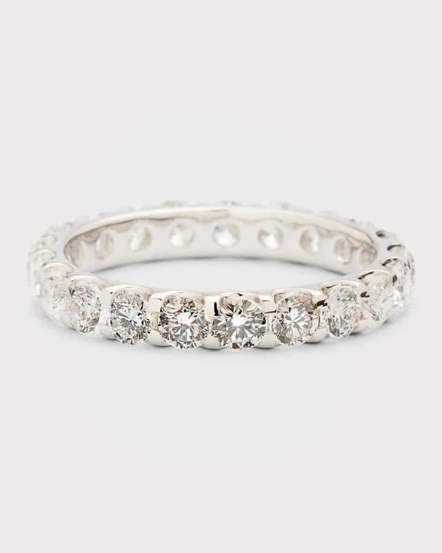 18K White Gold Round Diamond Eternity Band, Size 6
