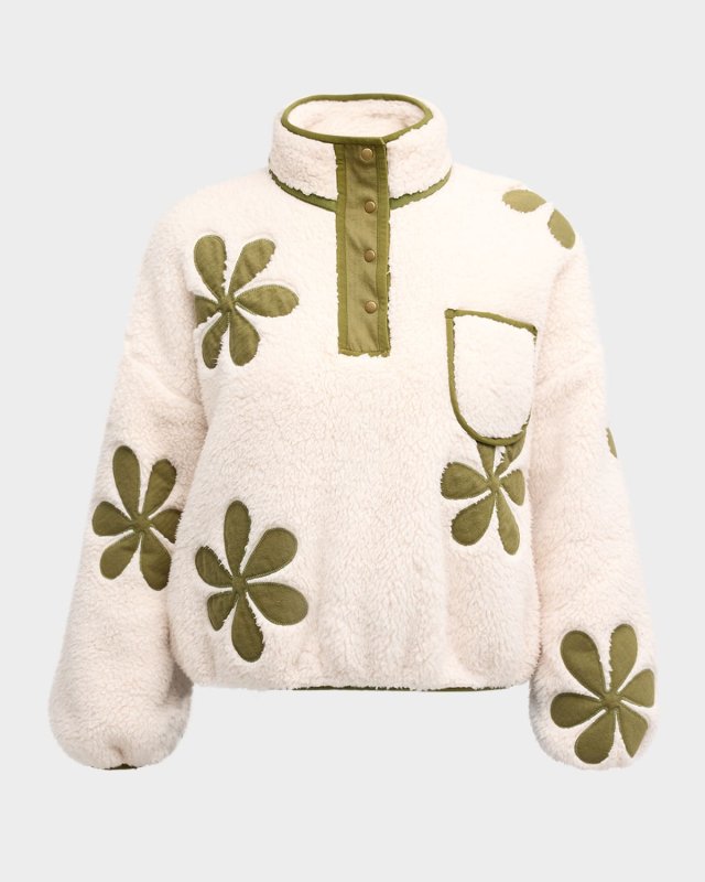 The Patch Pocket Countryside Pullover with Daisy Appliqué