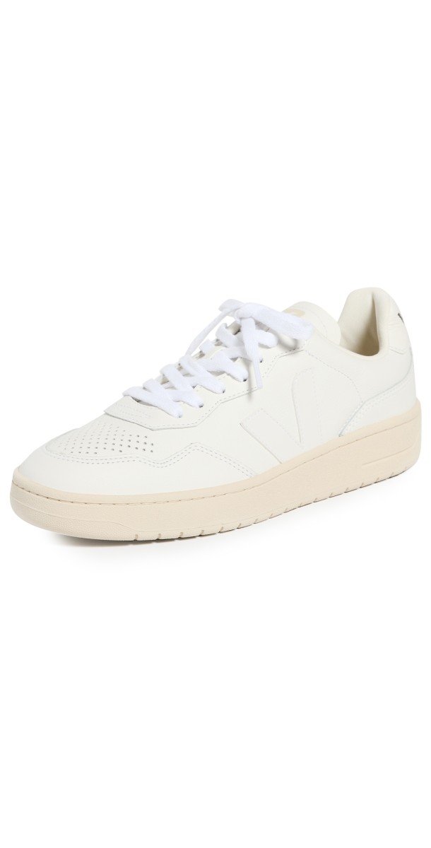 Veja V-90 Sneakers Extra White
