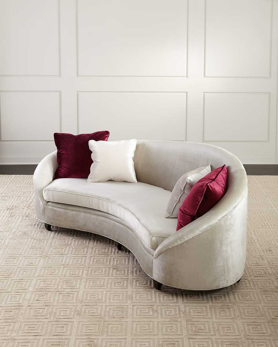Yasmine Sofa, 106
