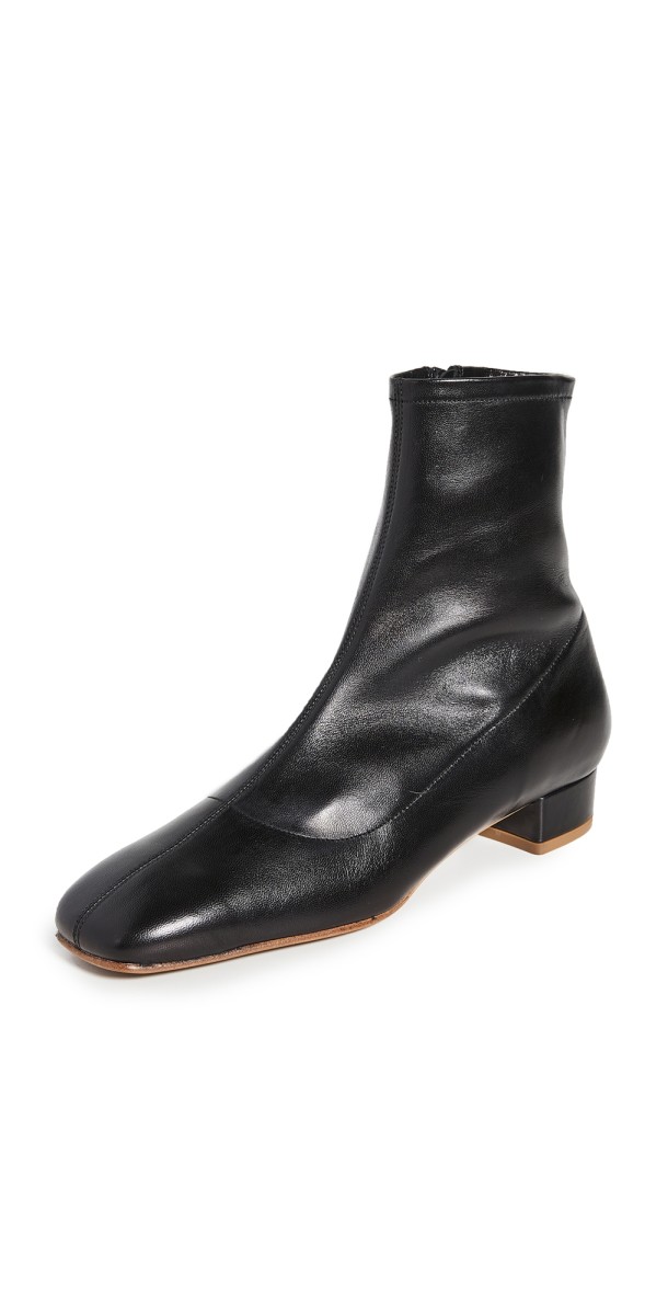BY FAR Este Boots Black