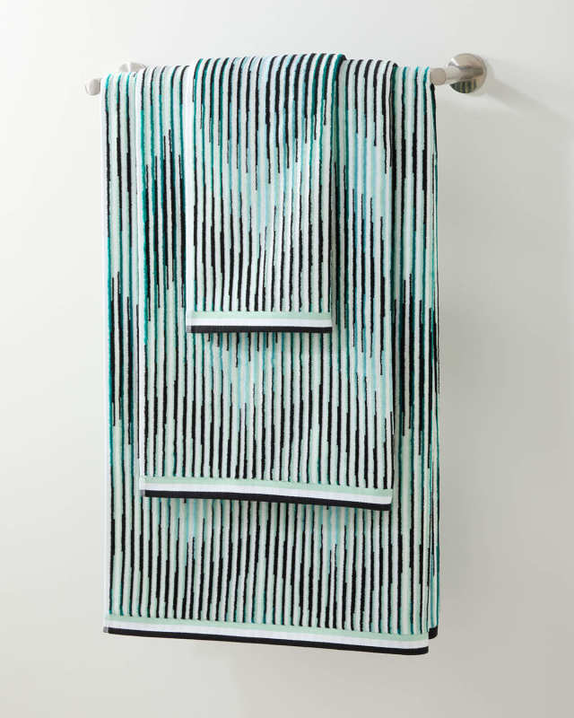 Arpeggio Hand Towel
