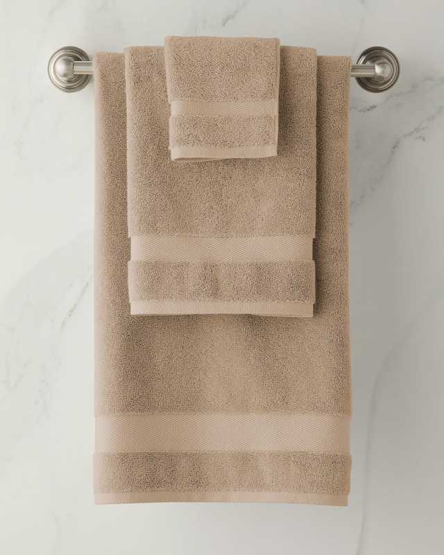 Bello Bath Towel